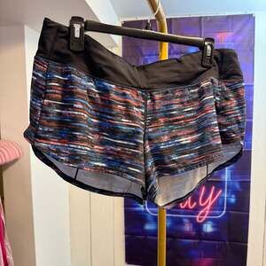 Lululemon Speed Up Rainbow Striped Color Running Track Shorts Lined. Size 12